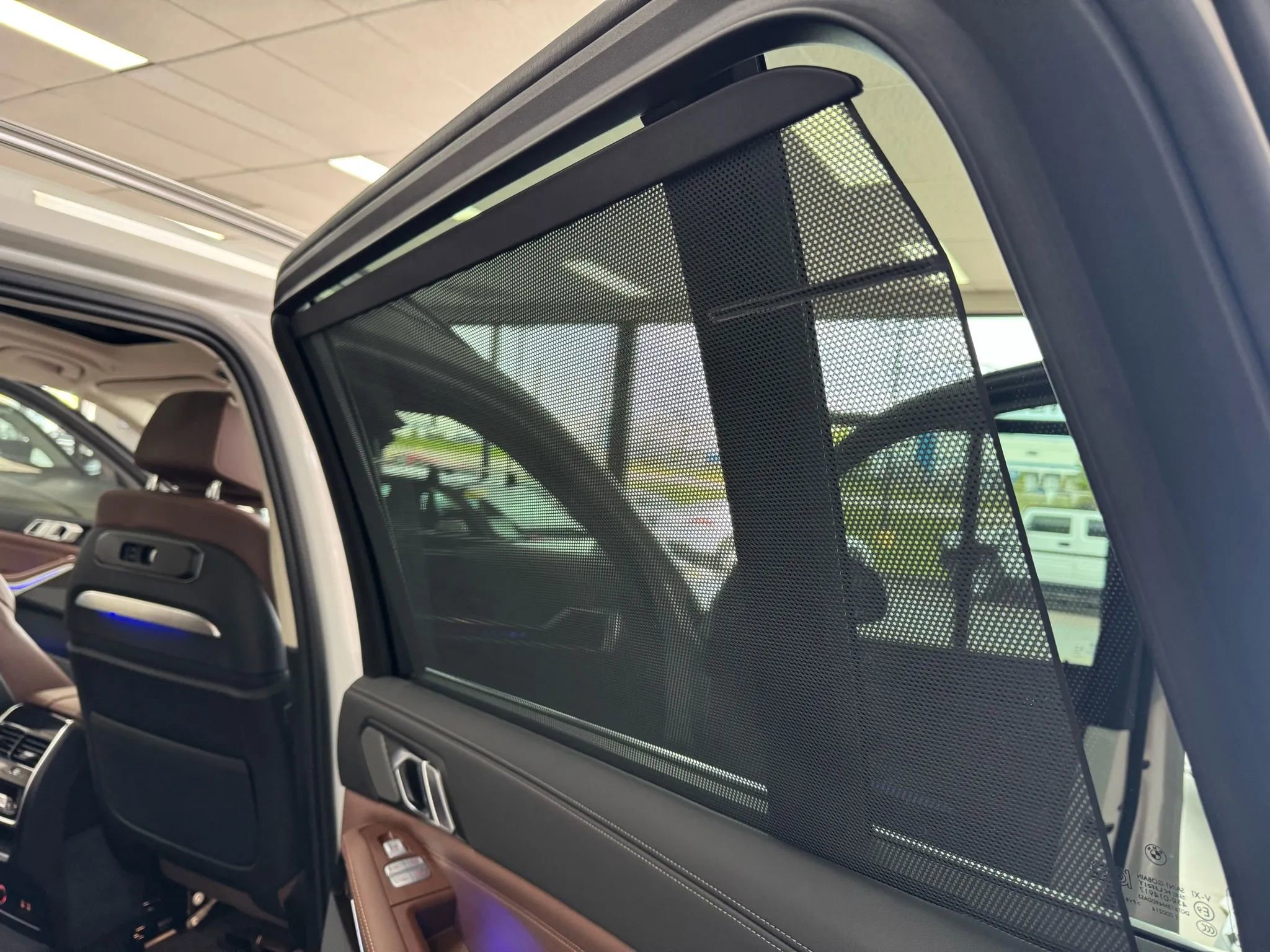 Used 2023 BMW X7 xDrive40i w/ Premium Package image 37