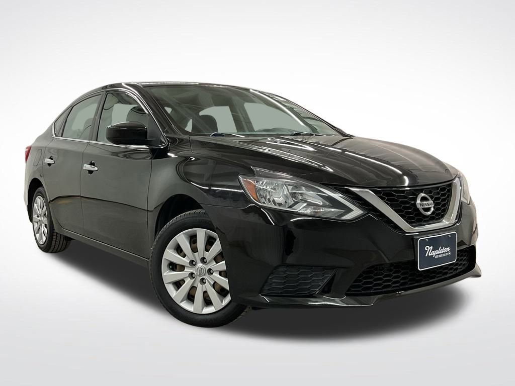 Used 2017 Nissan Sentra SV w/ Driver's Assist Package image 4