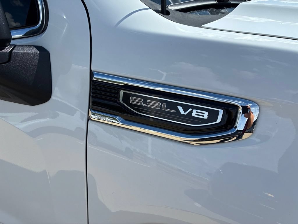 Used 2024 GMC Sierra 1500 SLT AWD/4WD image 5
