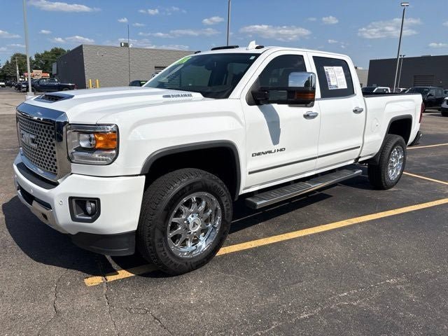 Used 2017 GMC Sierra 3500 Denali w/ Duramax Plus Package AWD/4WD image 20