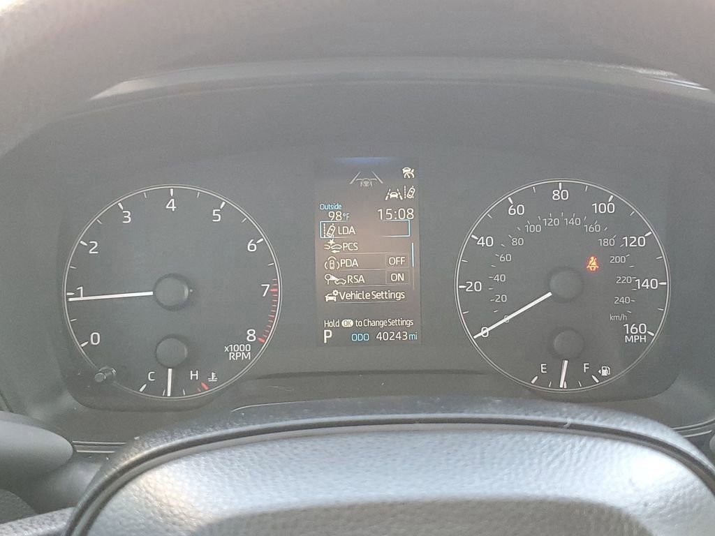 Used 2023 Toyota Corolla LE image 38
