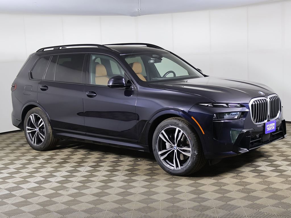 Used 2023 BMW X7 xDrive40i w/ M Sport Package AWD/4WD image 55