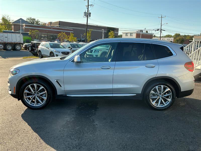 Used 2019 BMW X3 xDrive30i w/ Driving Assistance Package AWD/4WD image 3