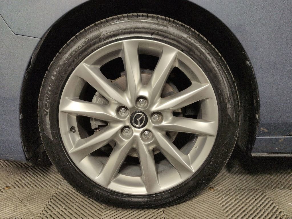 Used 2021 MAZDA MAZDA3 Hatchback w/Premium Plus Pkg AWD/4WD image 9