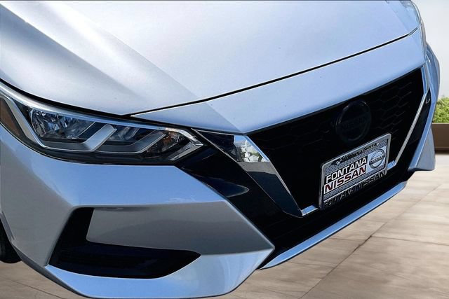 Certified 2022 Nissan Sentra SV FWD image 30