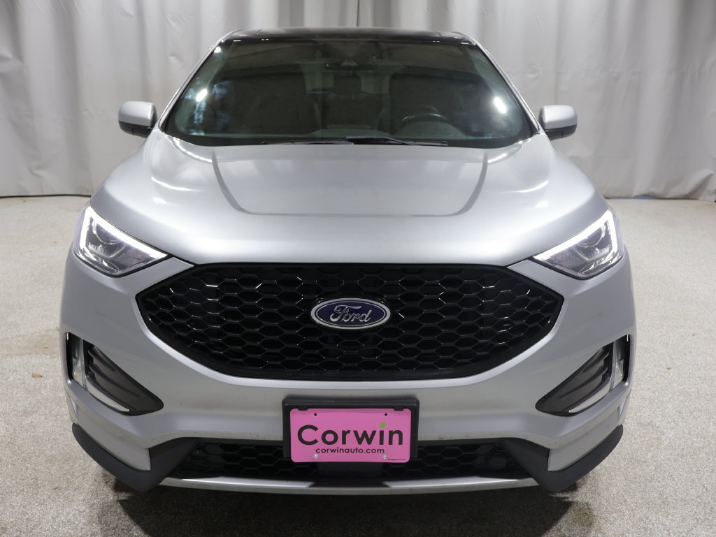 Used 2024 Ford Edge ST-Line w/ Class II Trailer Tow Package AWD/4WD image 9