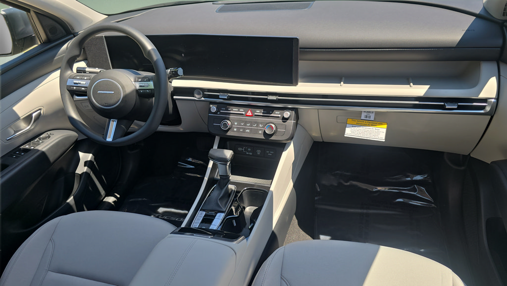 New 2026 Hyundai Tucson SE AWD/4WD image 11