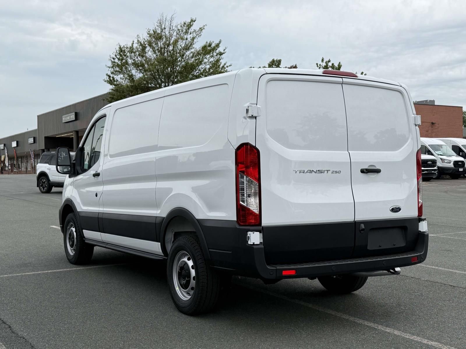 New 2025 Ford Transit 250 Low Roof image 4