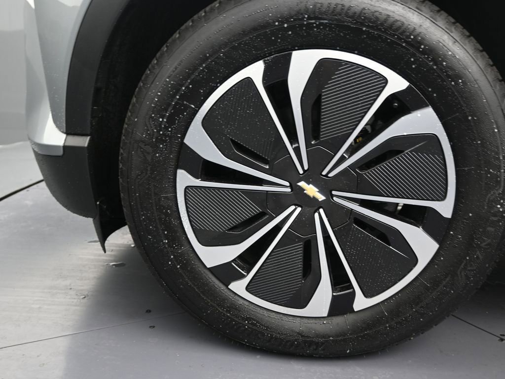 Used 2025 Chevrolet Blazer EV LT image 11