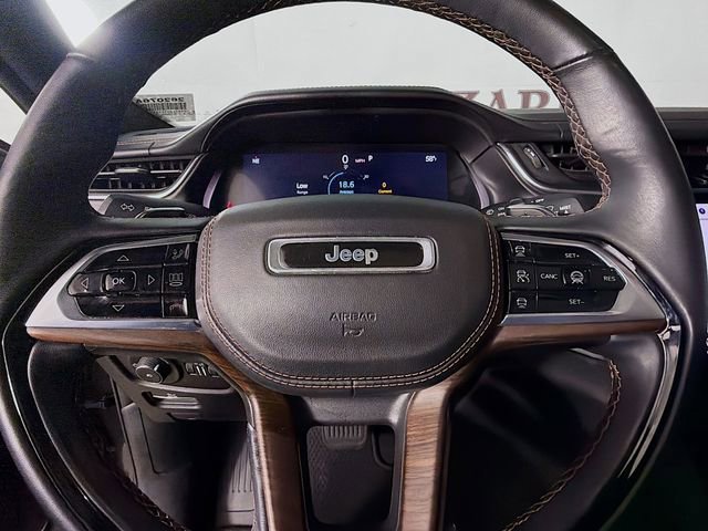 Used 2022 Jeep Grand Cherokee L Summit w/ Luxury Tech Group V image 13