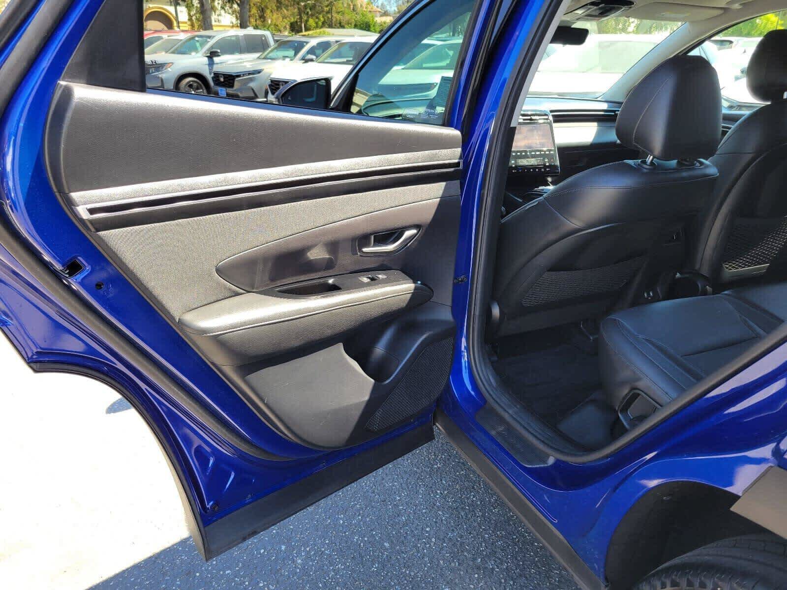 Used 2023 Hyundai Tucson Limited AWD/4WD image 27