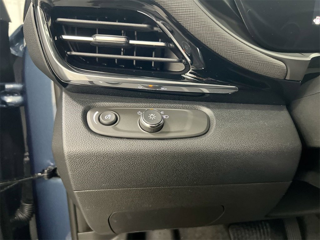 New 2026 Buick Envista Sport Touring w/ Convenience I Package image 17