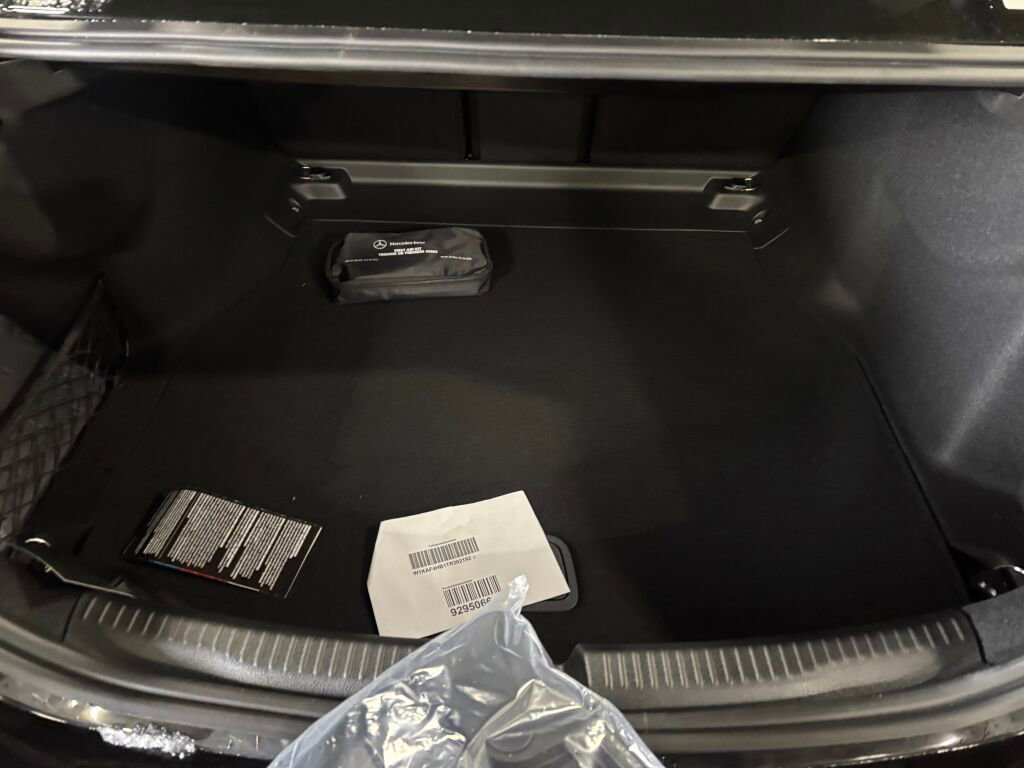 New 2026 Mercedes-Benz GLC 300 4MATIC image 12