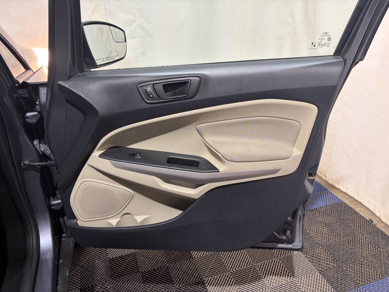 Used 2020 Ford EcoSport S AWD/4WD image 12