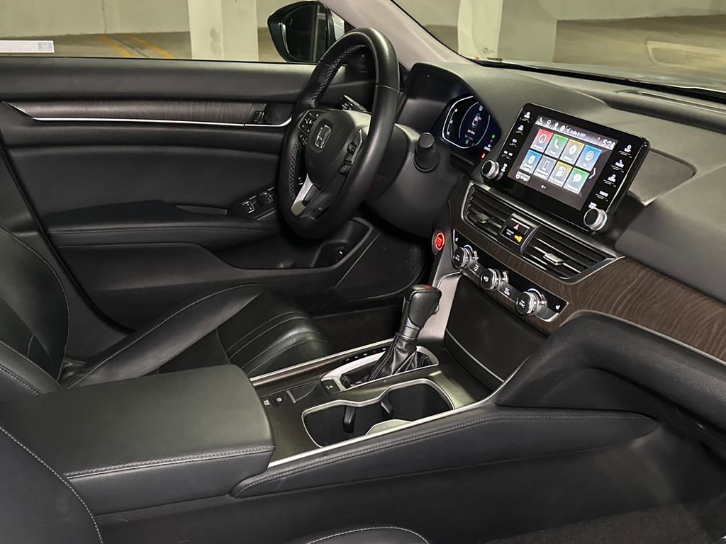 Used 2018 Honda Accord EX-L image 9