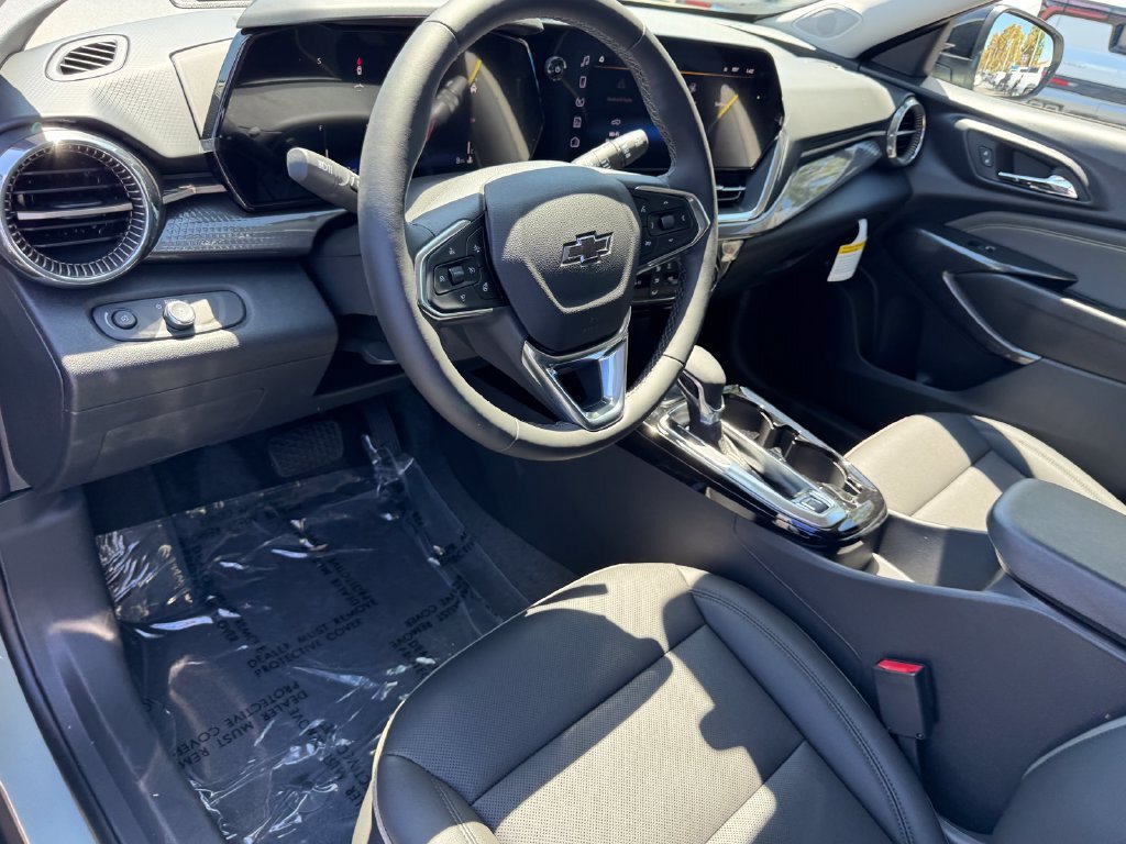 New 2026 Chevrolet Trax ACTIV w/ Driver Confidence Package FWD image 15