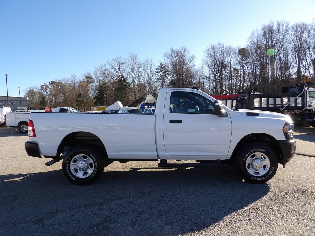 Used 2024 RAM 2500 Tradesman w/ Protection Group AWD/4WD image 9
