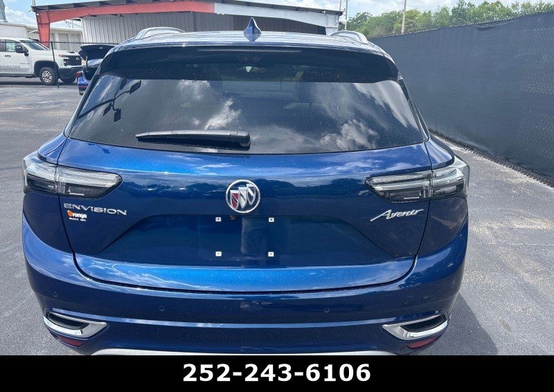 Used 2023 Buick Envision Avenir image 4