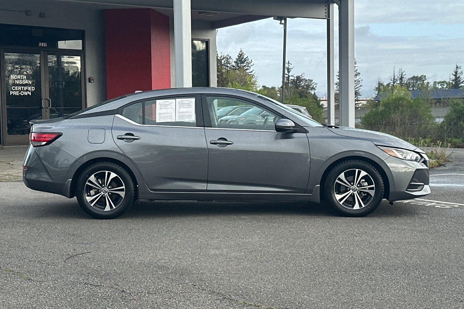 Used 2022 Nissan Sentra SV w/ Electronics Package image 3