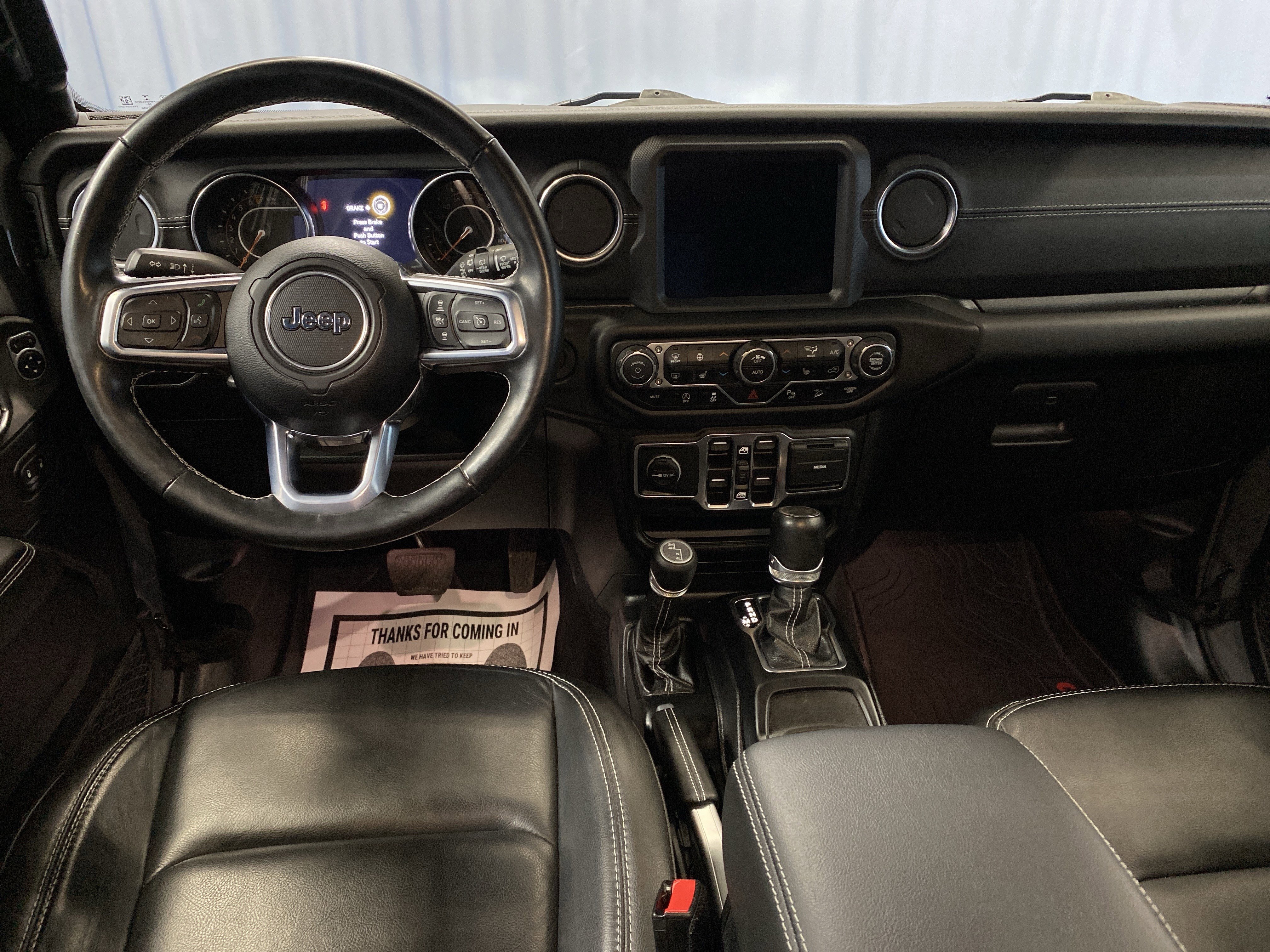 Used 2021 Jeep Wrangler Unlimited Sahara image 29