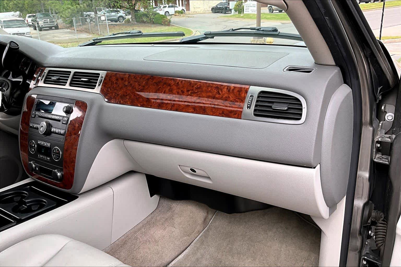 Used 2007 Chevrolet Avalanche LT w/ LT Preferred Equipment Group image 18