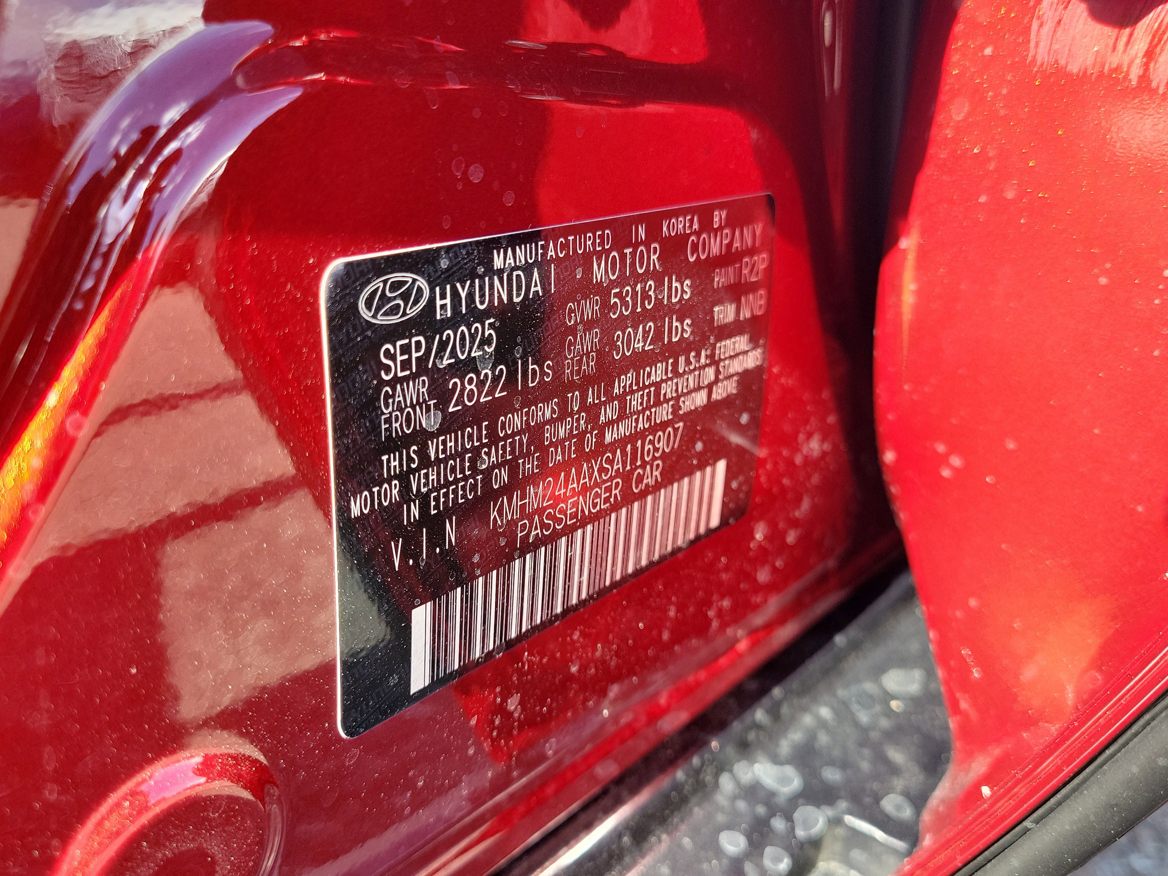 New 2025 Hyundai Ioniq 6 SE image 30