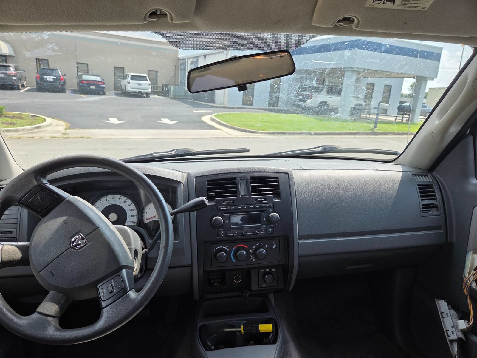 Used 2007 Dodge Dakota ST w/ SXT Group AWD/4WD image 6