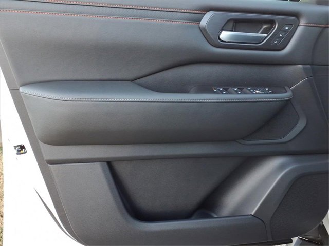 New 2026 Nissan Armada PRO-4X image 7