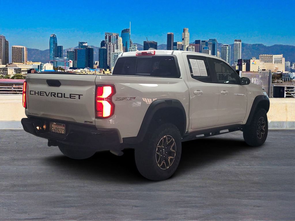 Used 2024 Chevrolet Colorado ZR2 w/ Safety Package AWD/4WD image 4