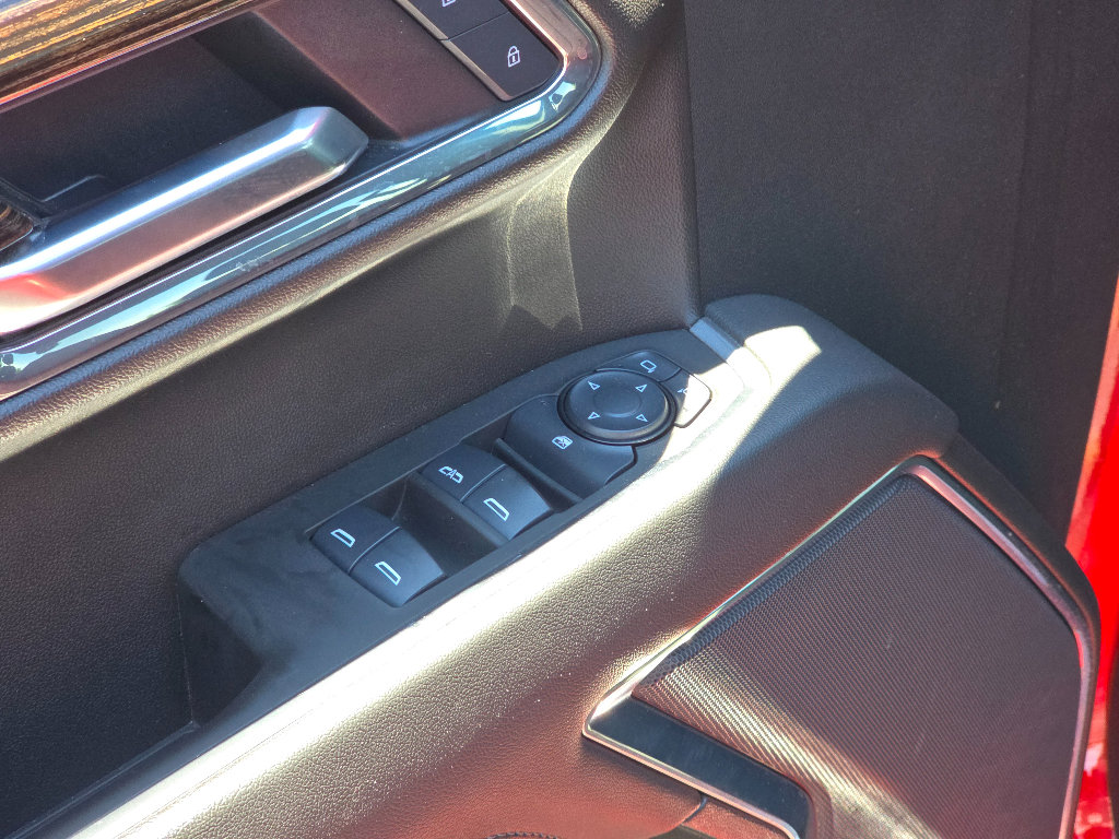 Used 2025 GMC Sierra 1500 SLE AWD/4WD image 23