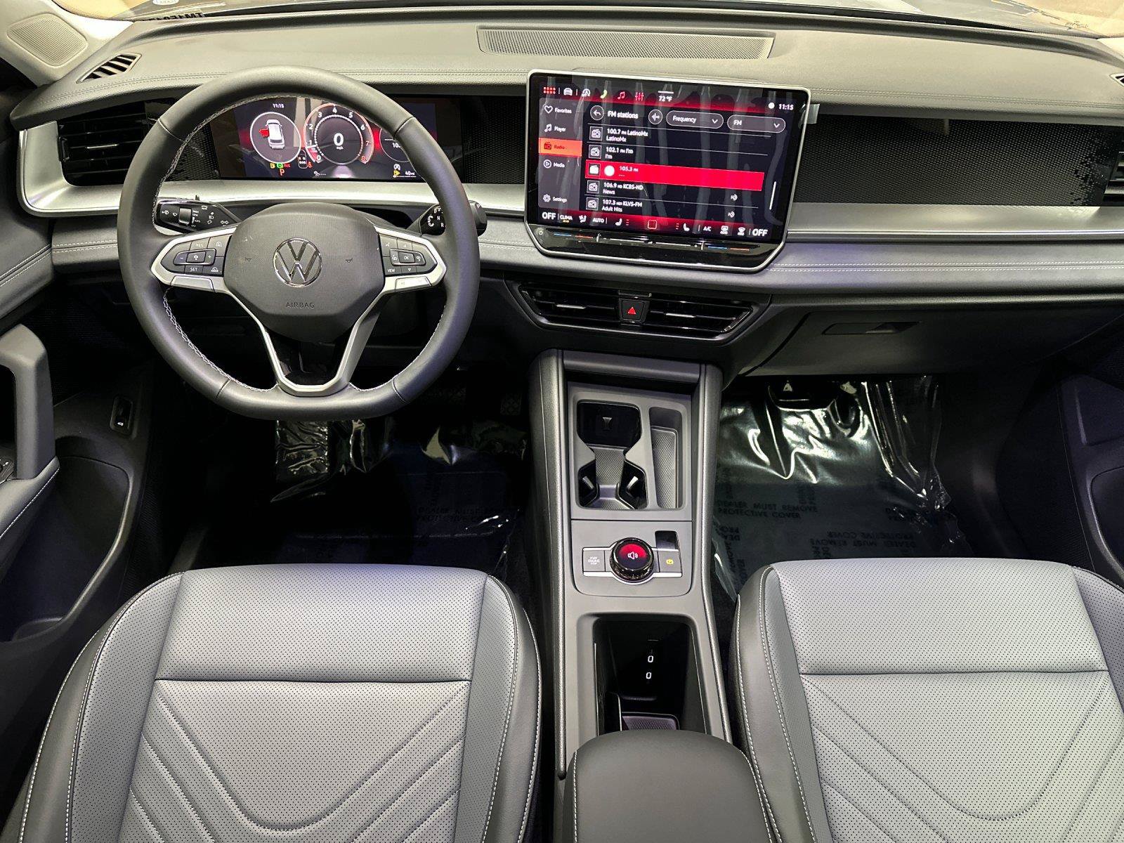 New 2026 Volkswagen Tiguan SE FWD image 12