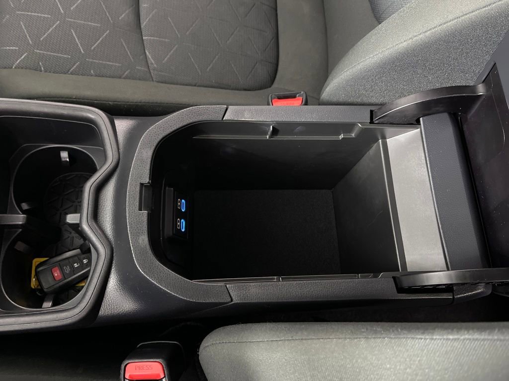 Certified 2022 Toyota RAV4 XLE w/ Convenience Package image 23