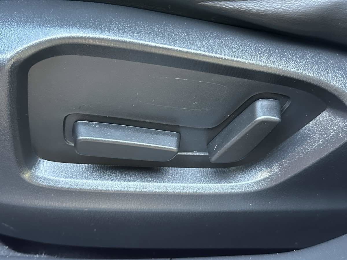 Used 2020 MAZDA CX-5 Touring FWD image 16