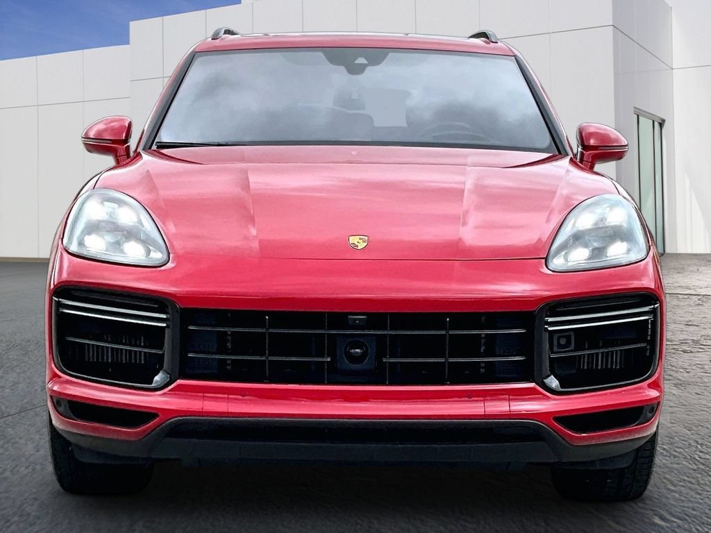 Certified 2022 Porsche Cayenne Turbo S AWD/4WD image 10