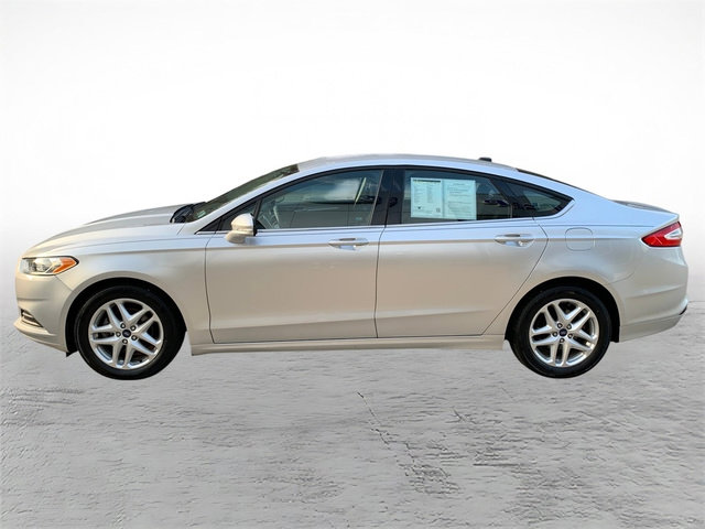 Used 2014 Ford Fusion SE image 5