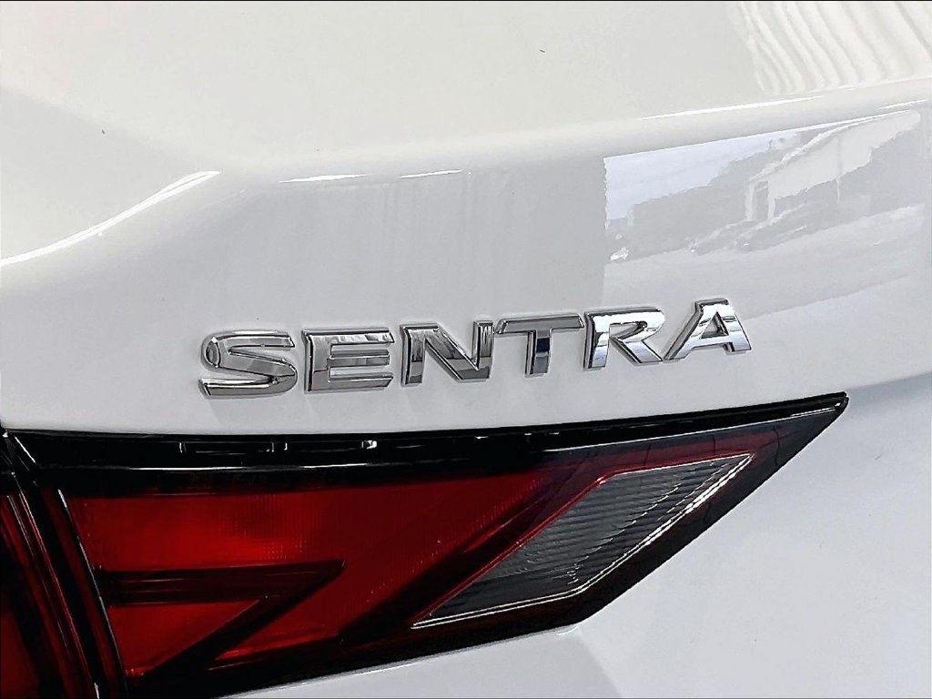 Certified 2024 Nissan Sentra SV FWD image 28