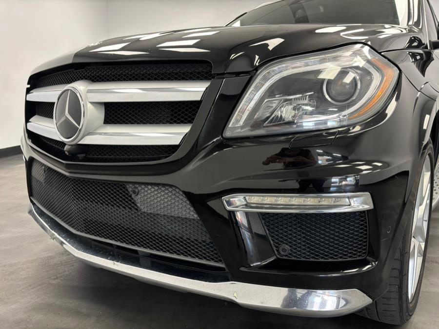Used 2015 Mercedes-Benz GL 550 4MATIC image 15
