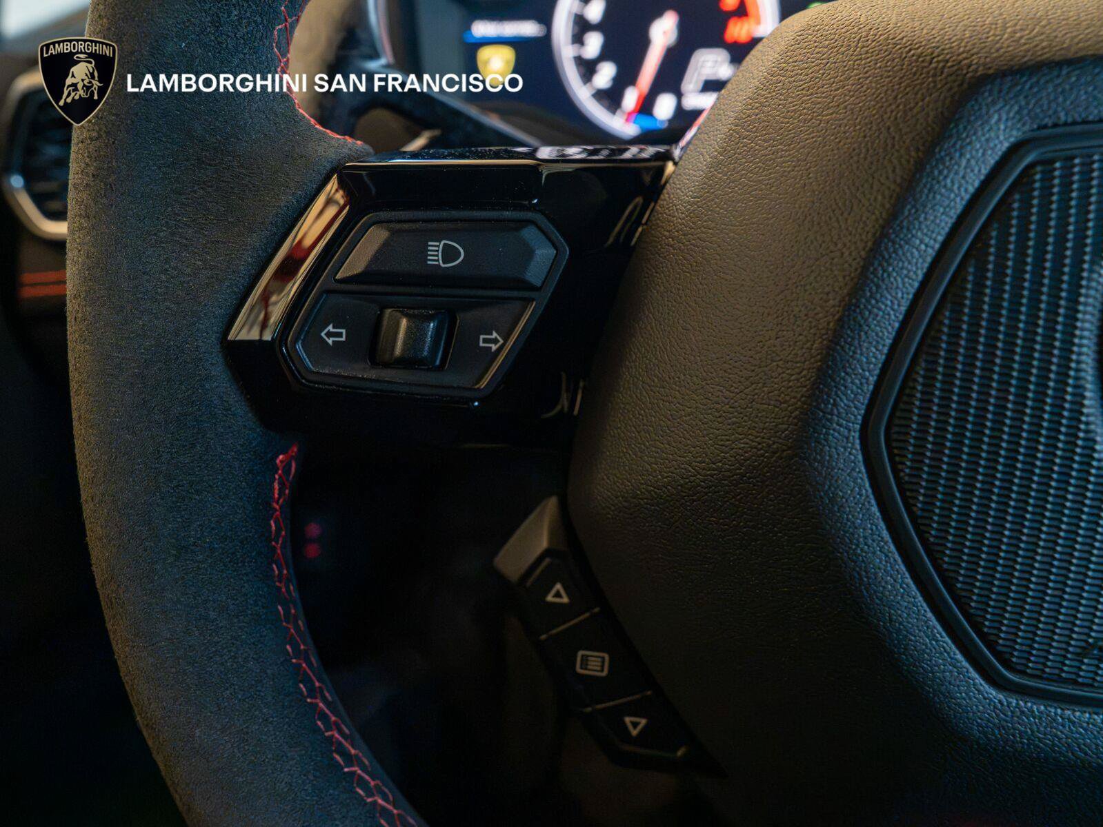 Used 2018 Lamborghini Huracan Performante AWD/4WD image 54