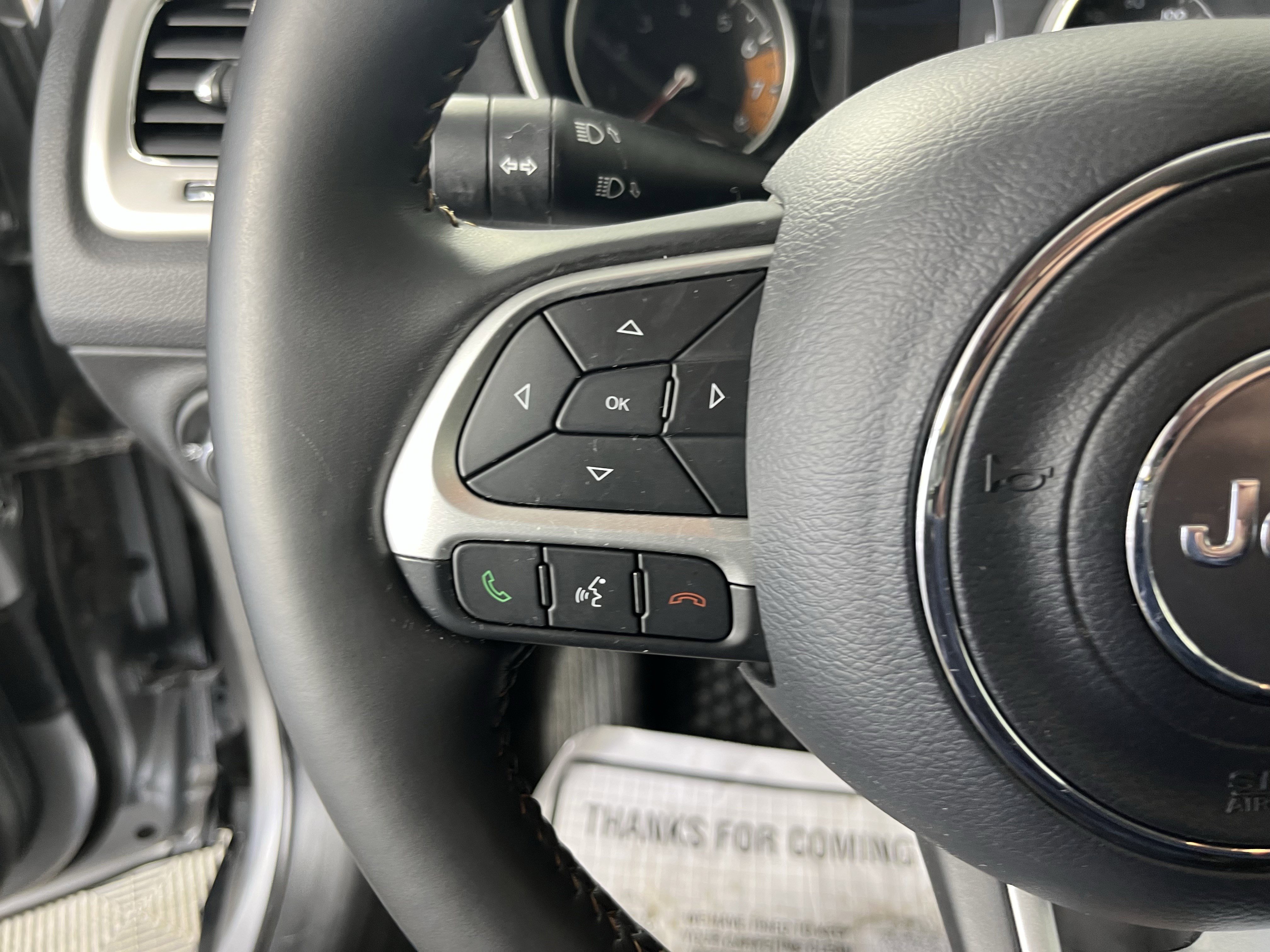 Used 2019 Jeep Compass Latitude w/ Cold Weather Group image 18