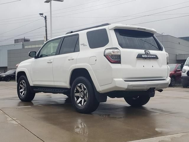 Used 2024 Toyota 4Runner TRD Off-Road Premium w/ Moonroof Package AWD/4WD image 7