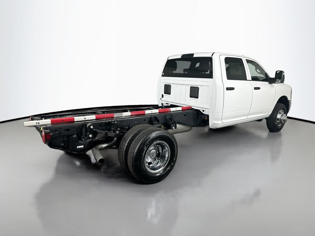 New 2026 RAM 3500 Tradesman w/ Chrome Appearance Group A AWD/4WD image 7