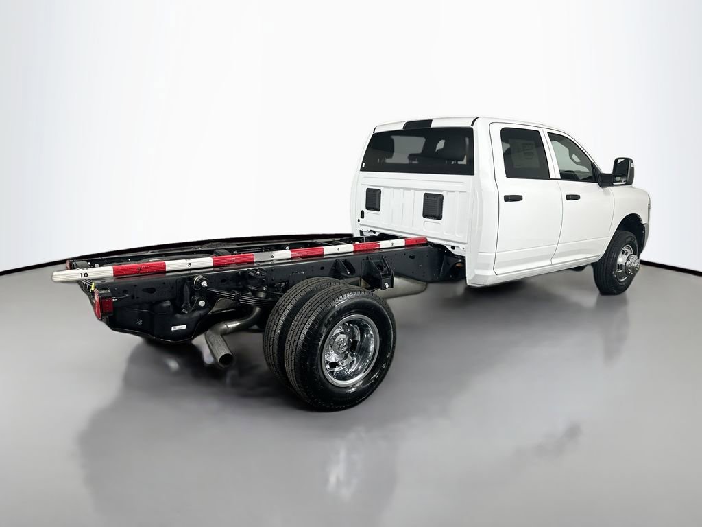 New 2026 RAM 3500 Tradesman w/ Chrome Appearance Group A AWD/4WD image 7