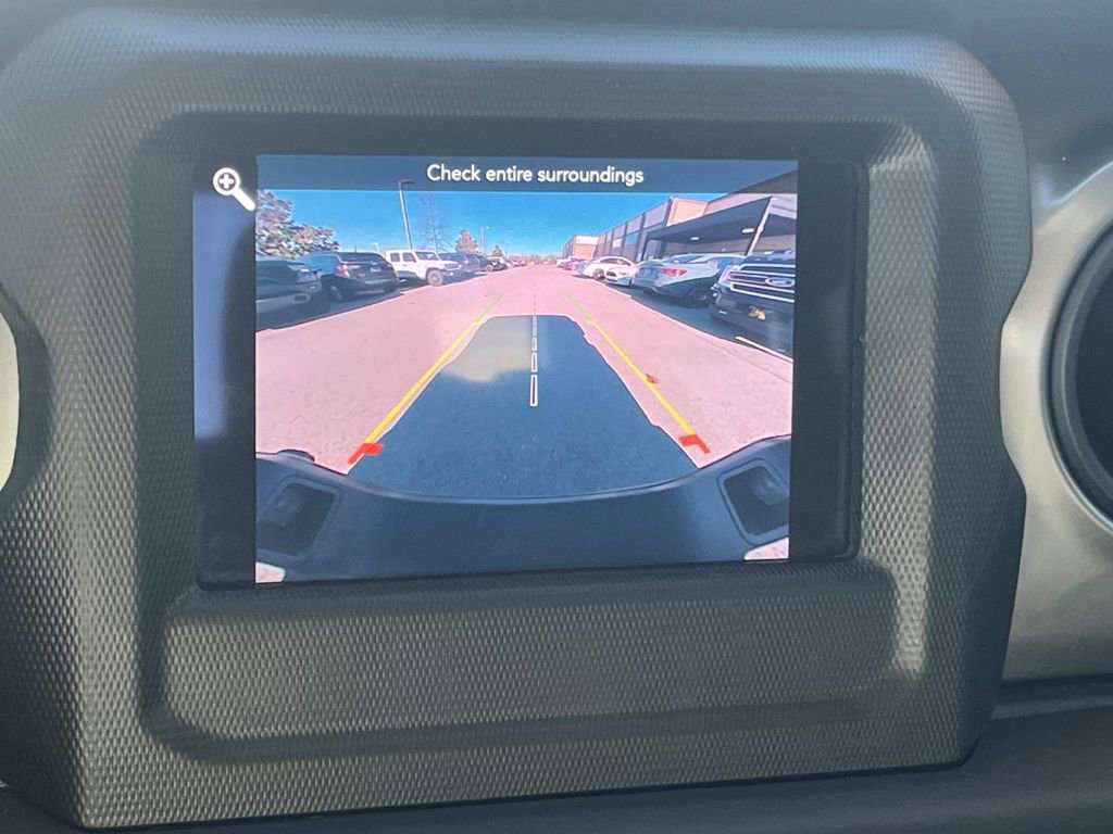 Used 2021 Jeep Gladiator Sport image 23