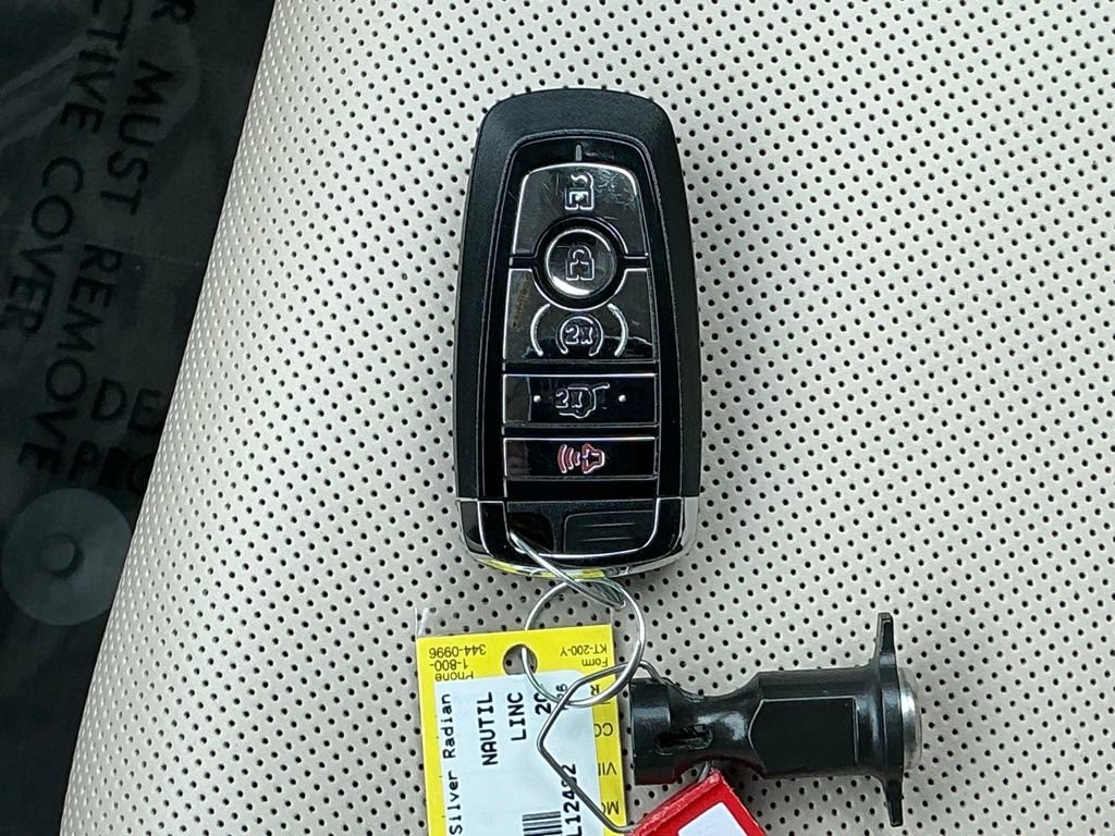 Used 2020 Lincoln Nautilus Reserve w/ Equipment Group 201A AWD/4WD image 34