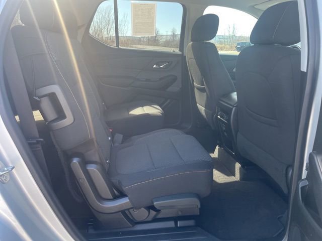 Used 2020 Chevrolet Traverse LT image 23