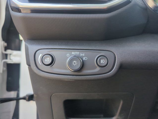 Used 2023 Chevrolet TrailBlazer LT image 12