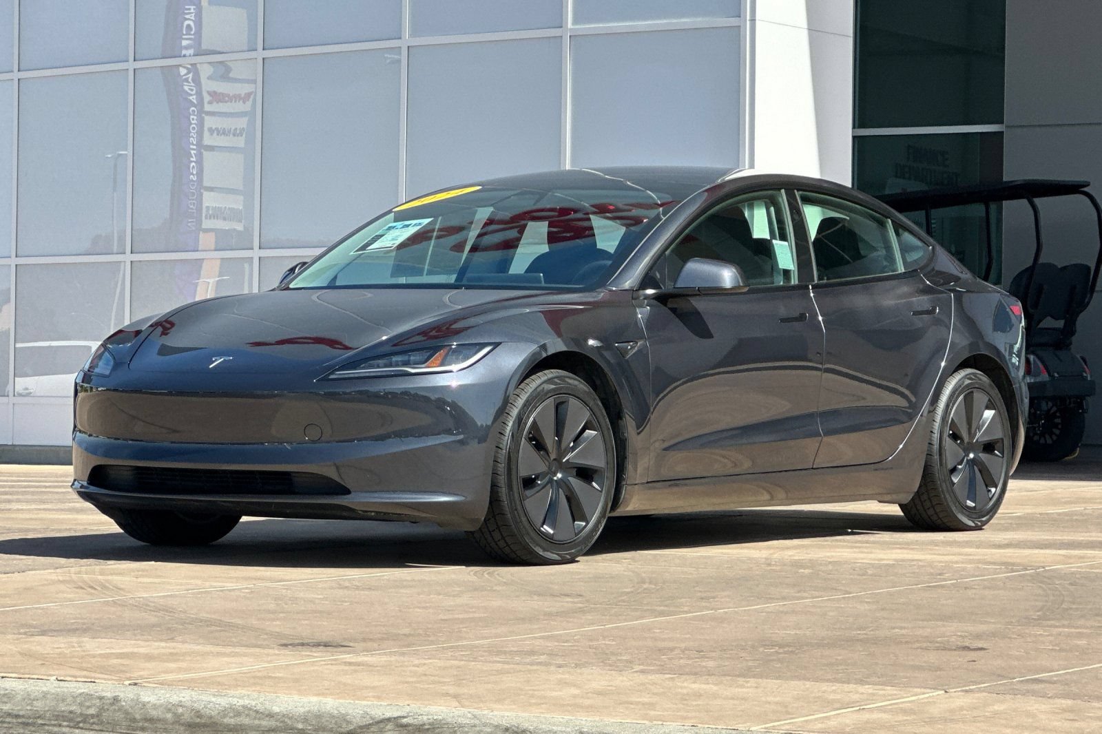 Used 2024 Tesla Model 3 Standard Range RWD image 8