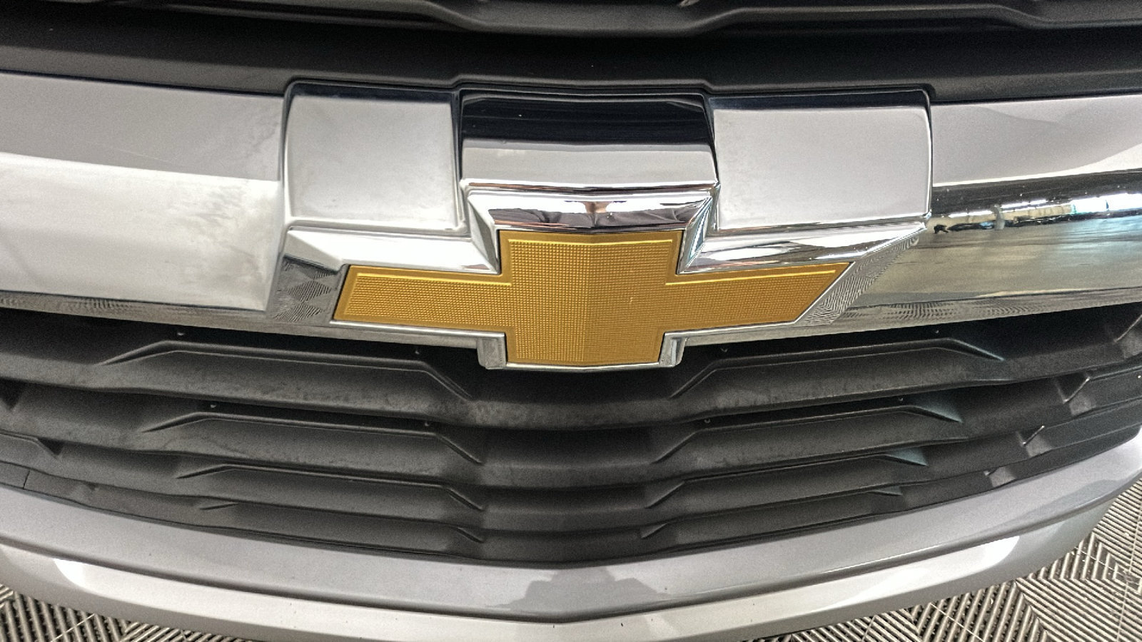 Used 2025 Chevrolet TrailBlazer LT FWD image 9