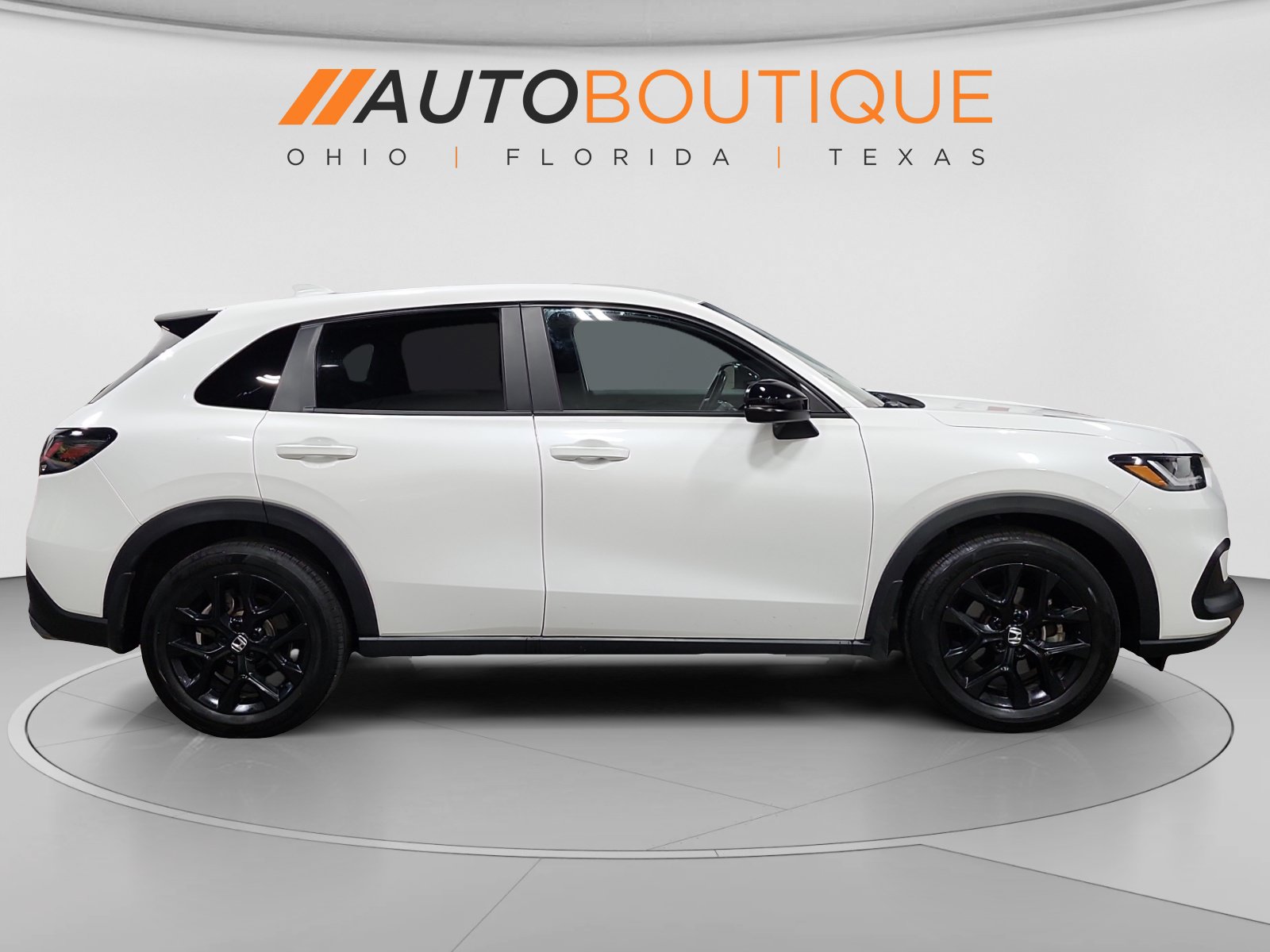 Used 2025 Honda HR-V Sport image 7