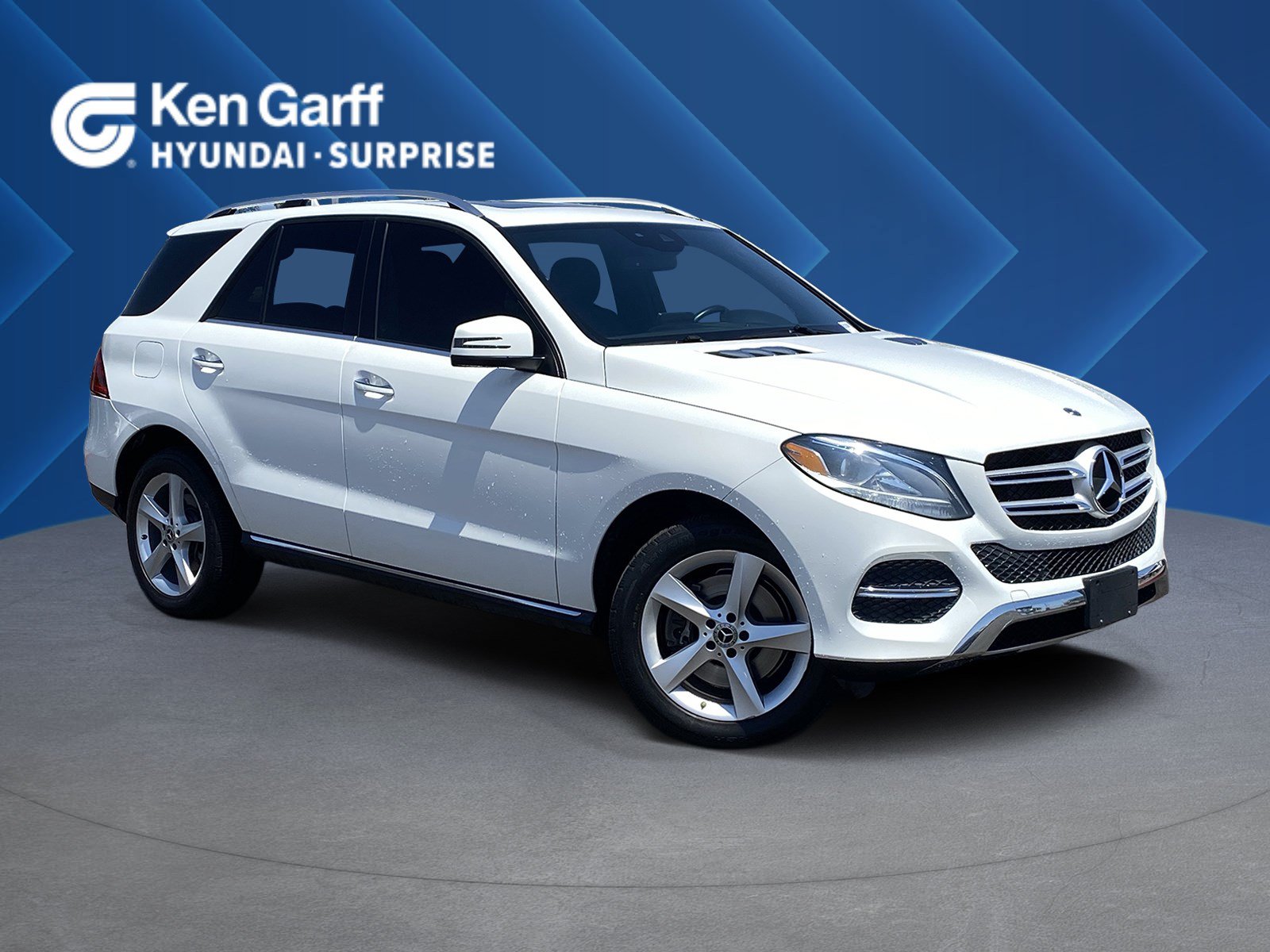 Used 2019 Mercedes-Benz GLE 400 4MATIC image 1